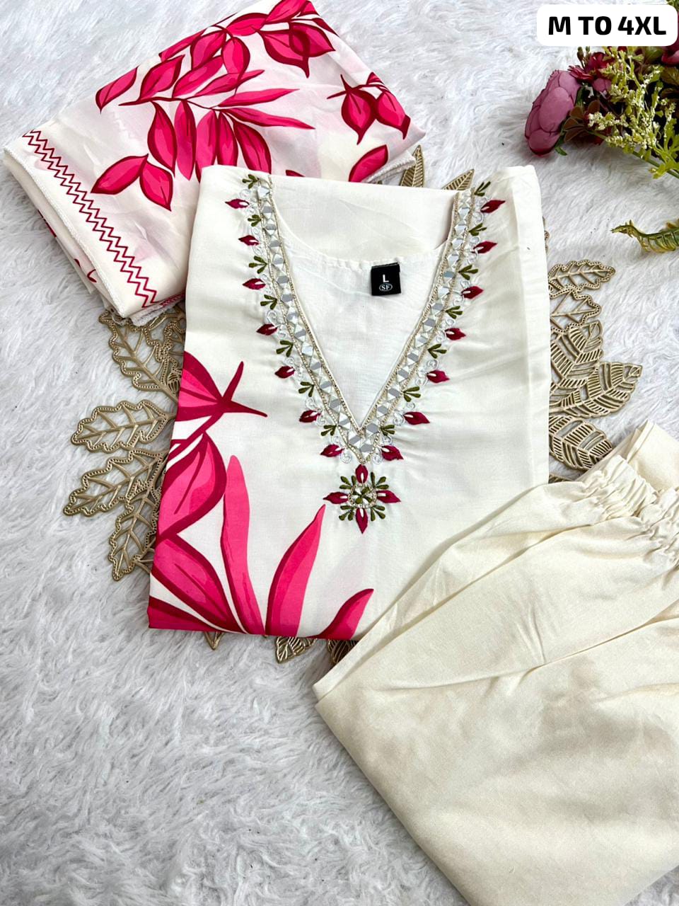 Best Seller Muslin Silk Kurti Pant Dupatta Set | Floral Print | M–4XL