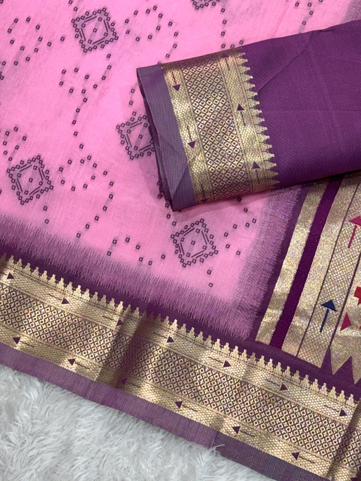 AARU Cotton Weaving Saree with Rich Pallu