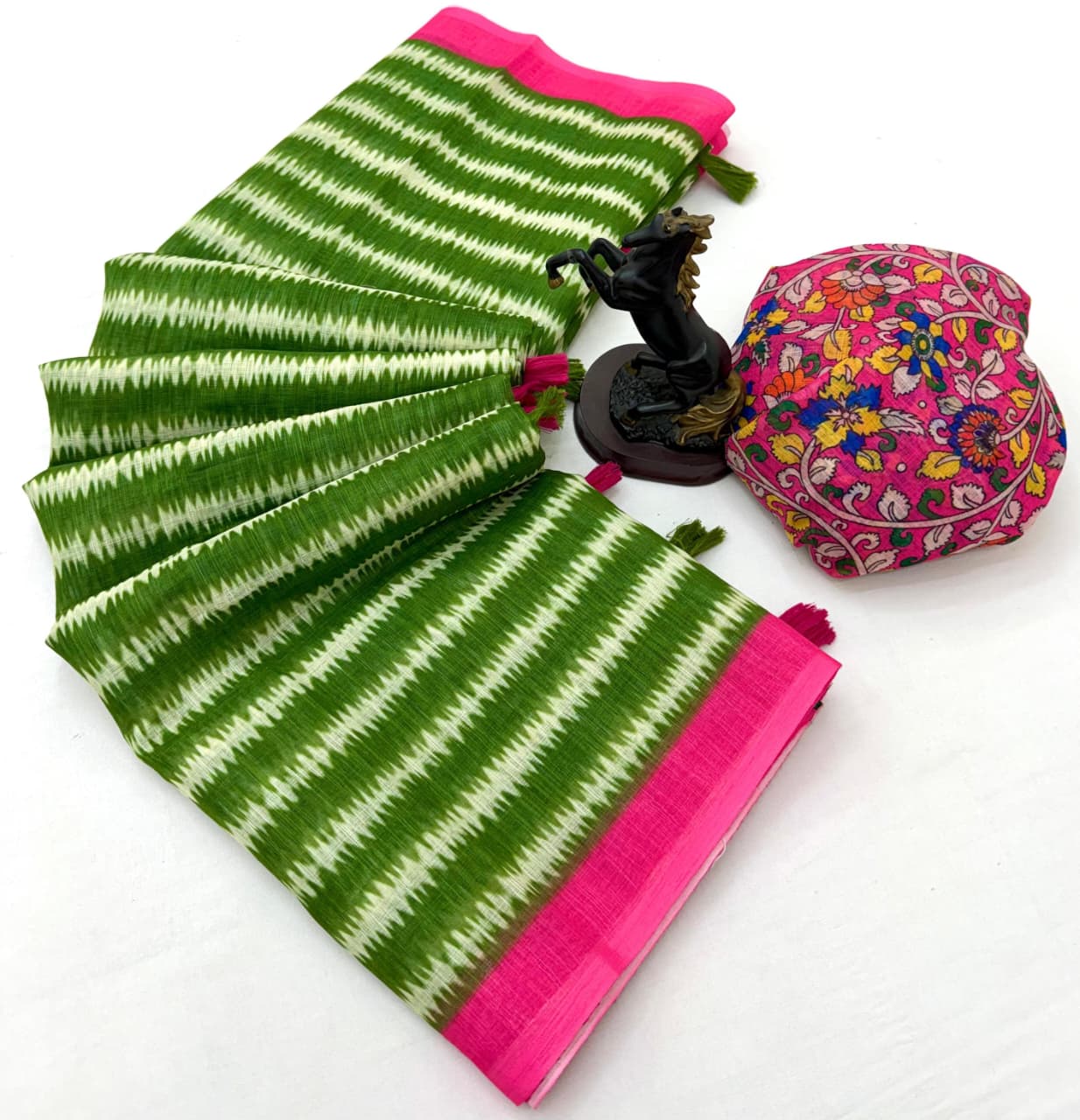 Rangriti – Soft Linen Cotton Printed Saree