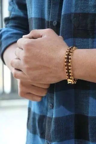 Genuine 5 Mukhi Rudraksha Bracelet with Gold Plating – Pack of 2 (Spiritual Healing & Stylish Design)