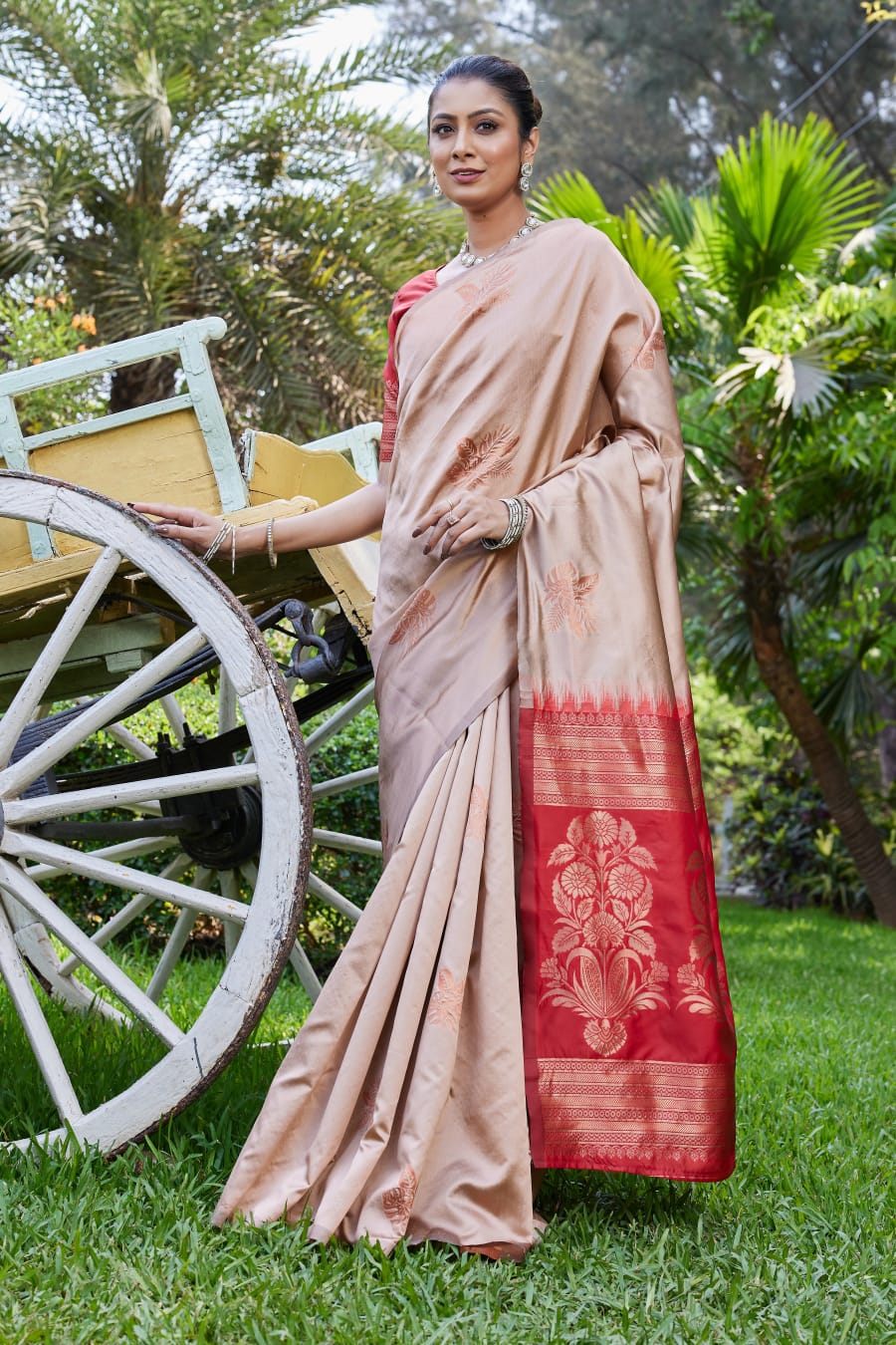 Soft Lichi Silk Saree with Premium Zari Border