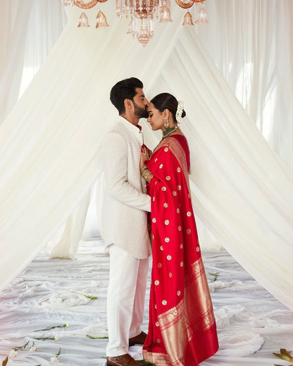 Soft Lichi Jacquard Zari Saree – Red