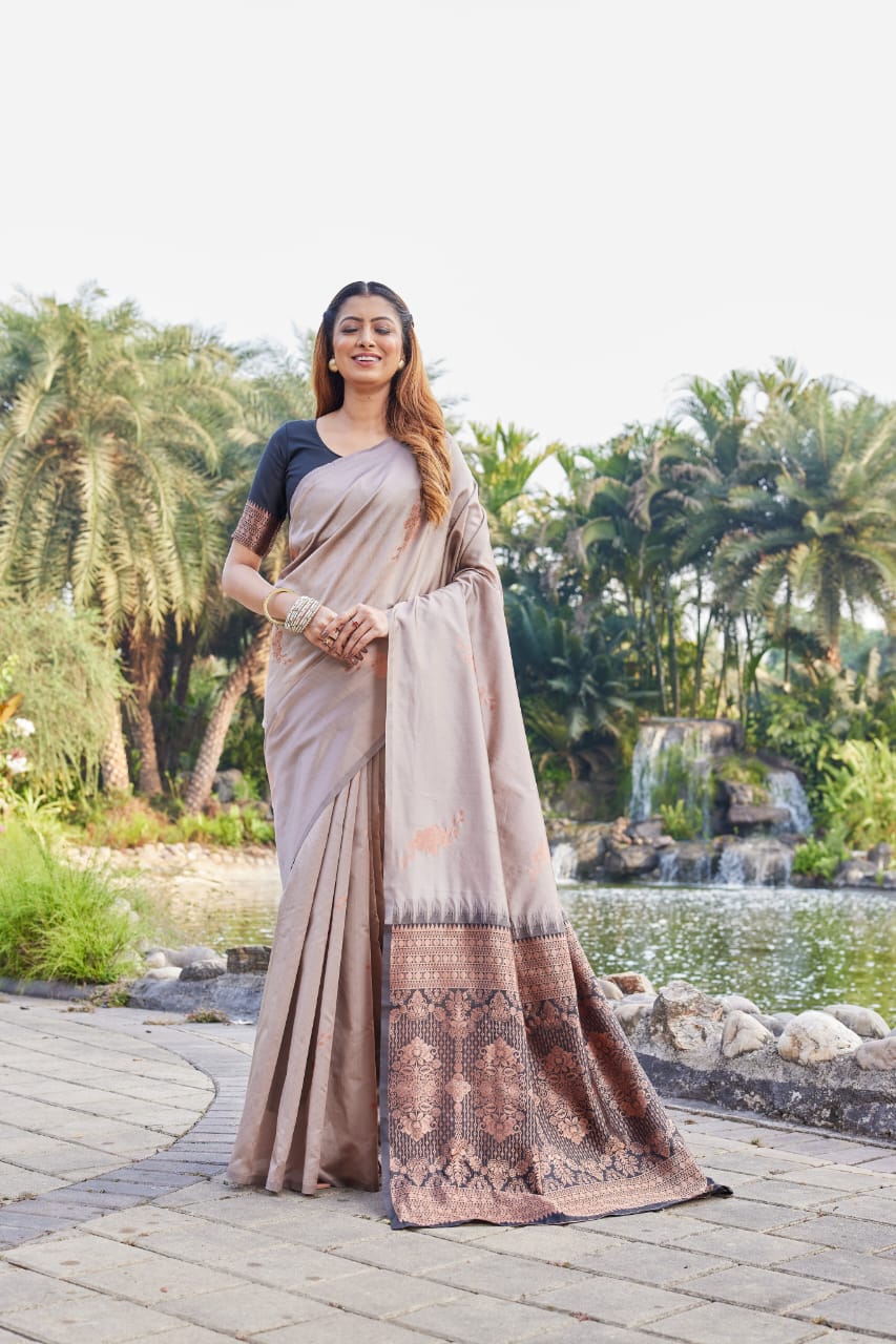 Premium Lichi Silk Jacquard Saree – Elegant Party Wear