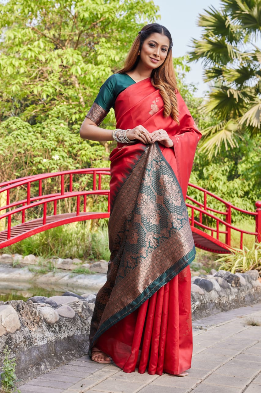 Classic Red Lichi Silk Saree with Rich Zari Pallu