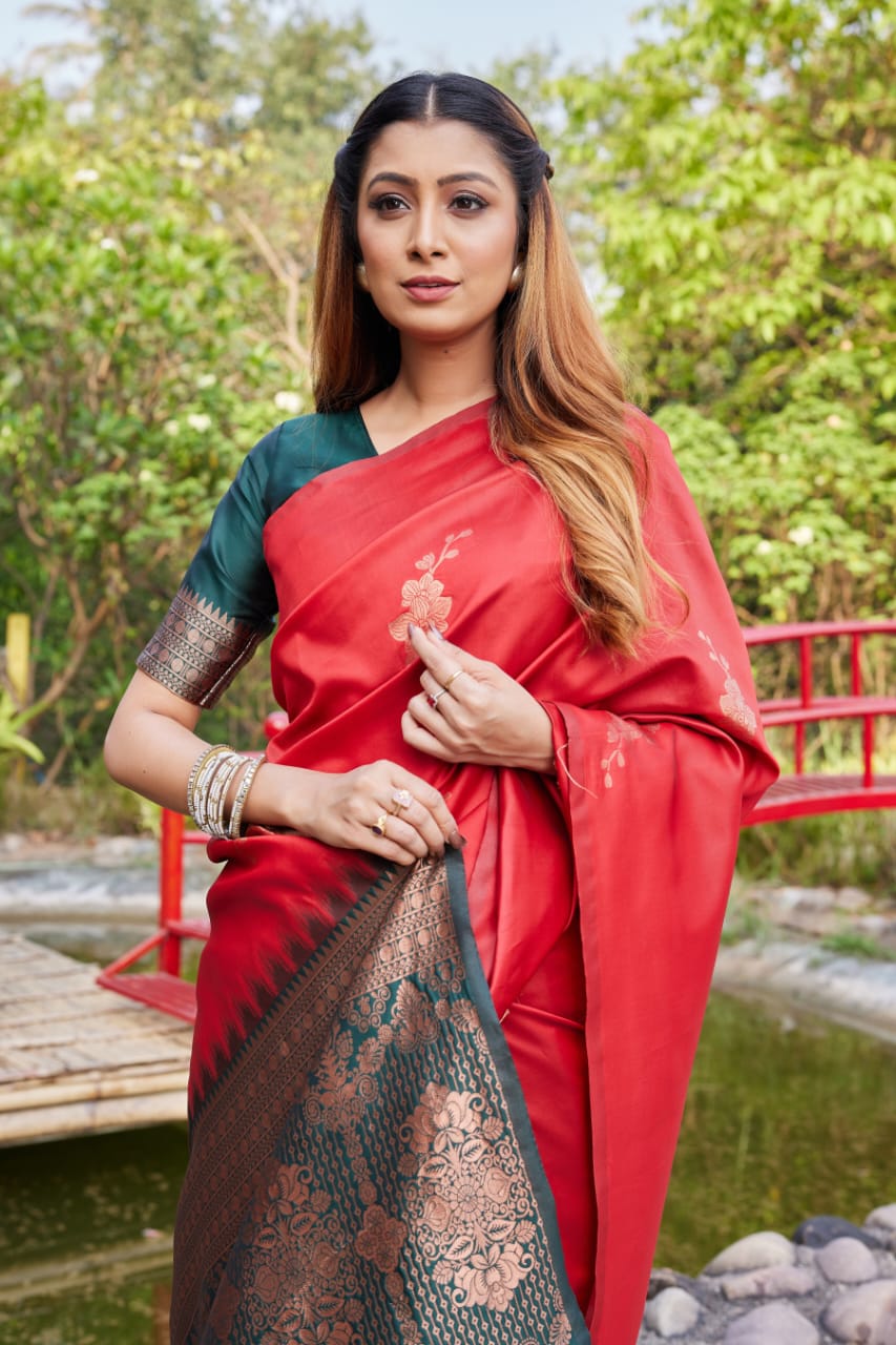 Classic Red Lichi Silk Saree with Rich Zari Pallu
