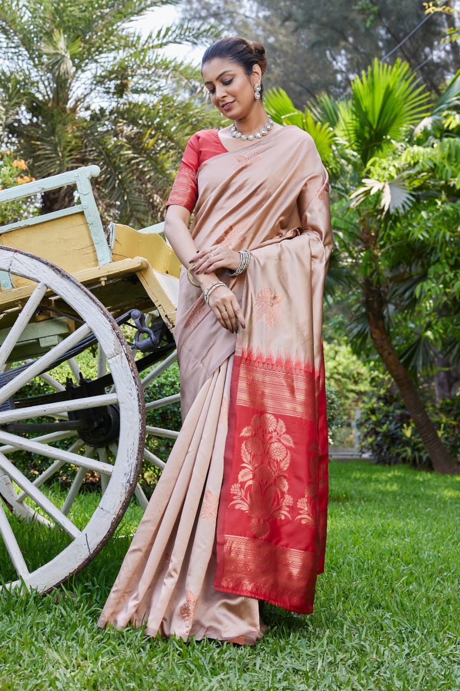 Soft Lichi Silk Saree with Premium Zari Border