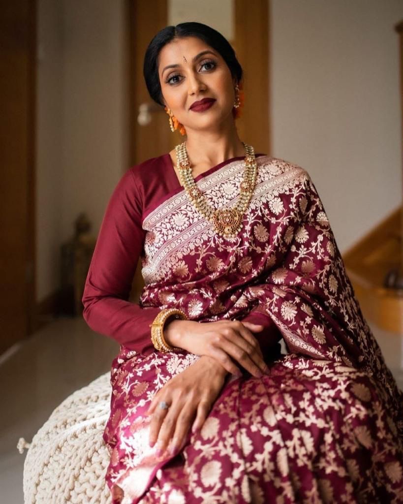 Soft Lichi Silk Saree with Heavy All-Over Zari Work