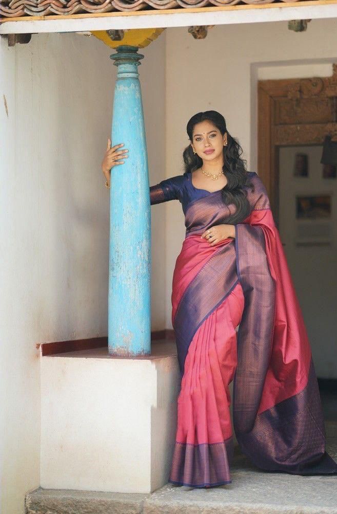 Soft Lichi Silk Pink & Navy Contrast Saree
