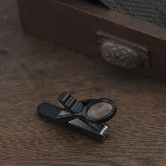 Magnifying Nail Cutter – Precision & Safety Nail Care