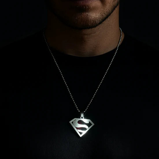 Urthn Superhero Superman Chain Pendant