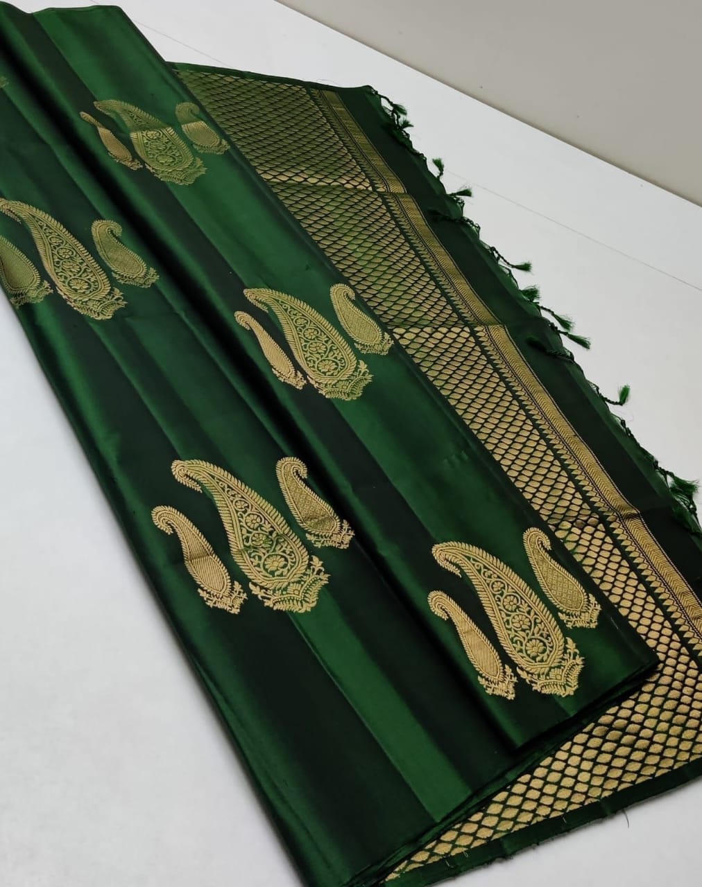 Dark Green Zari Paisley Saree
