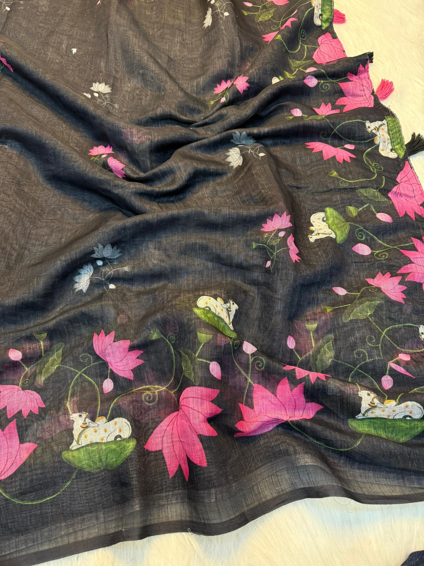 Premium Linen Cotton Floral Print Saree With Tassels & Blouse Piece | Soft Lightweight Daily Wear Saree