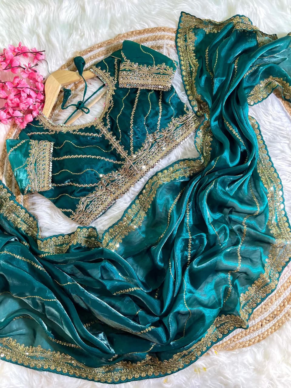 Zimmy Choo Silk Embroidery Saree