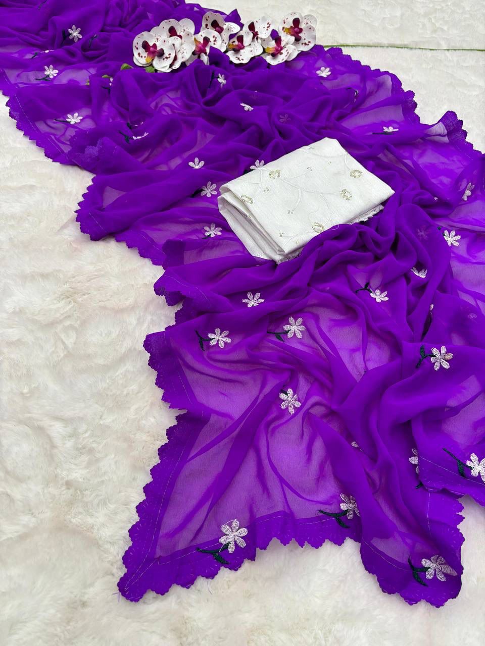 Floral Embroidered Georgette Saree – Lightweight Daily & Party Wear