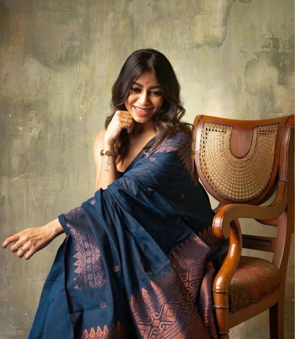 Navy Blue Zari Saree
