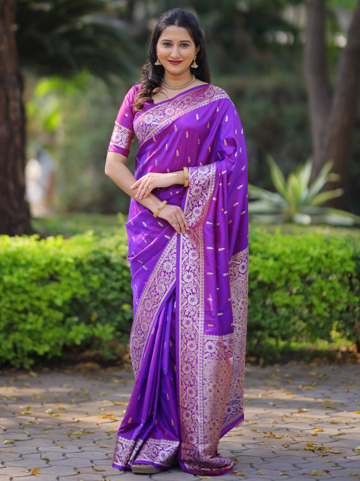 Fresh Arrival Soft Pure Banarasi Silk Saree – Rich Zari Weaving