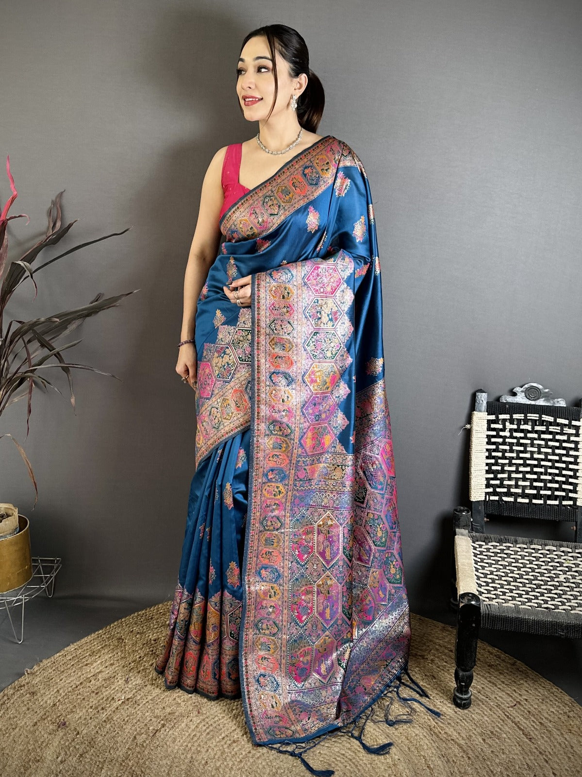 Pashmina Silk Kashmiri Saree With Meenakari Zari Weaving Border & Rich Pallu