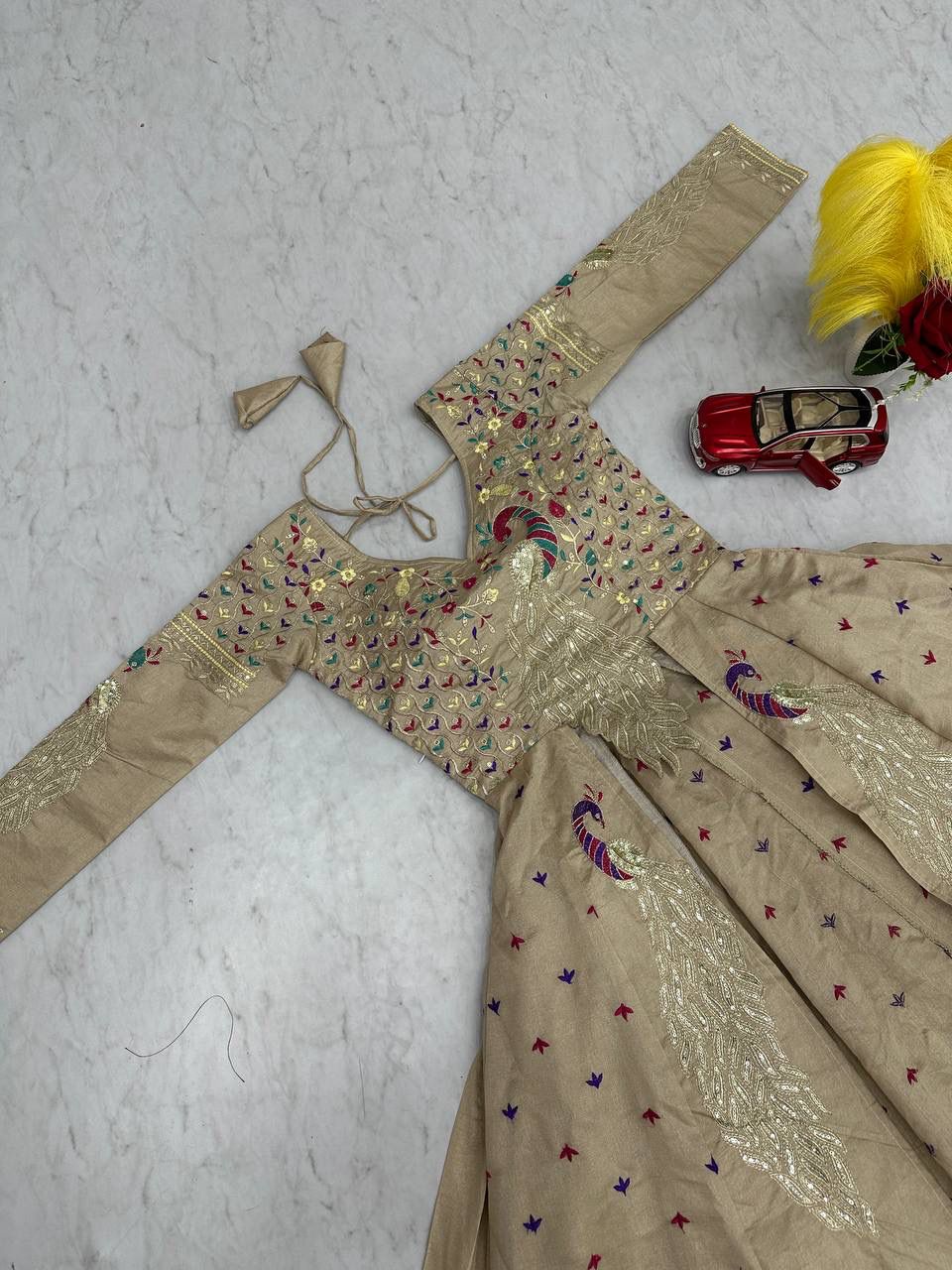 Festival Special Vichitra Lehenga Set