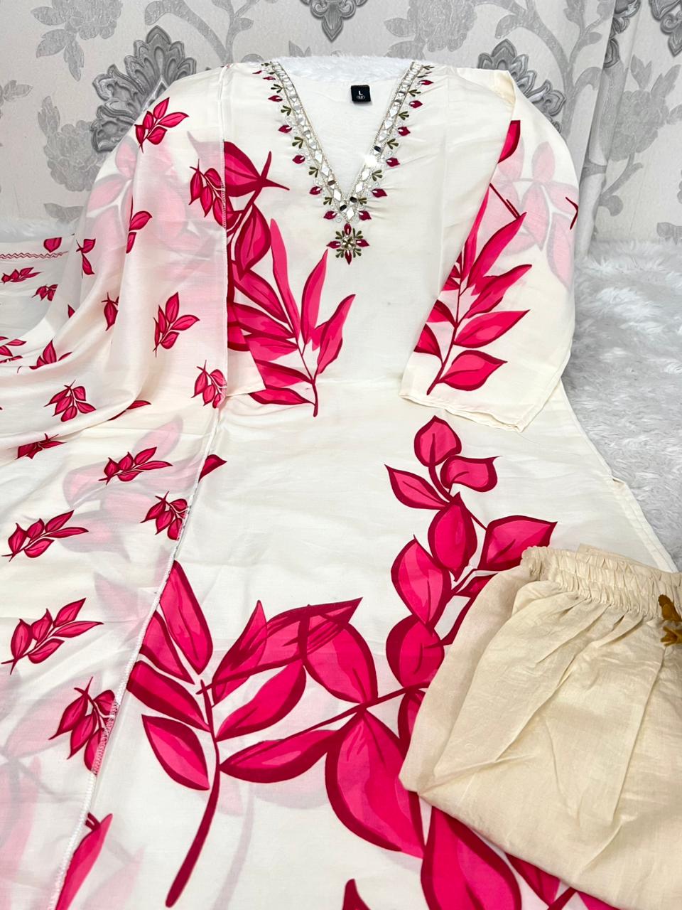 Best Seller Muslin Silk Kurti Pant Dupatta Set | Floral Print | M–4XL