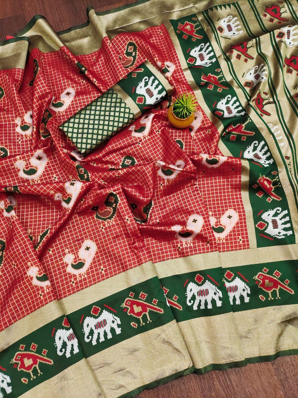 Soft Lichi Printed Saree with Elephant Border