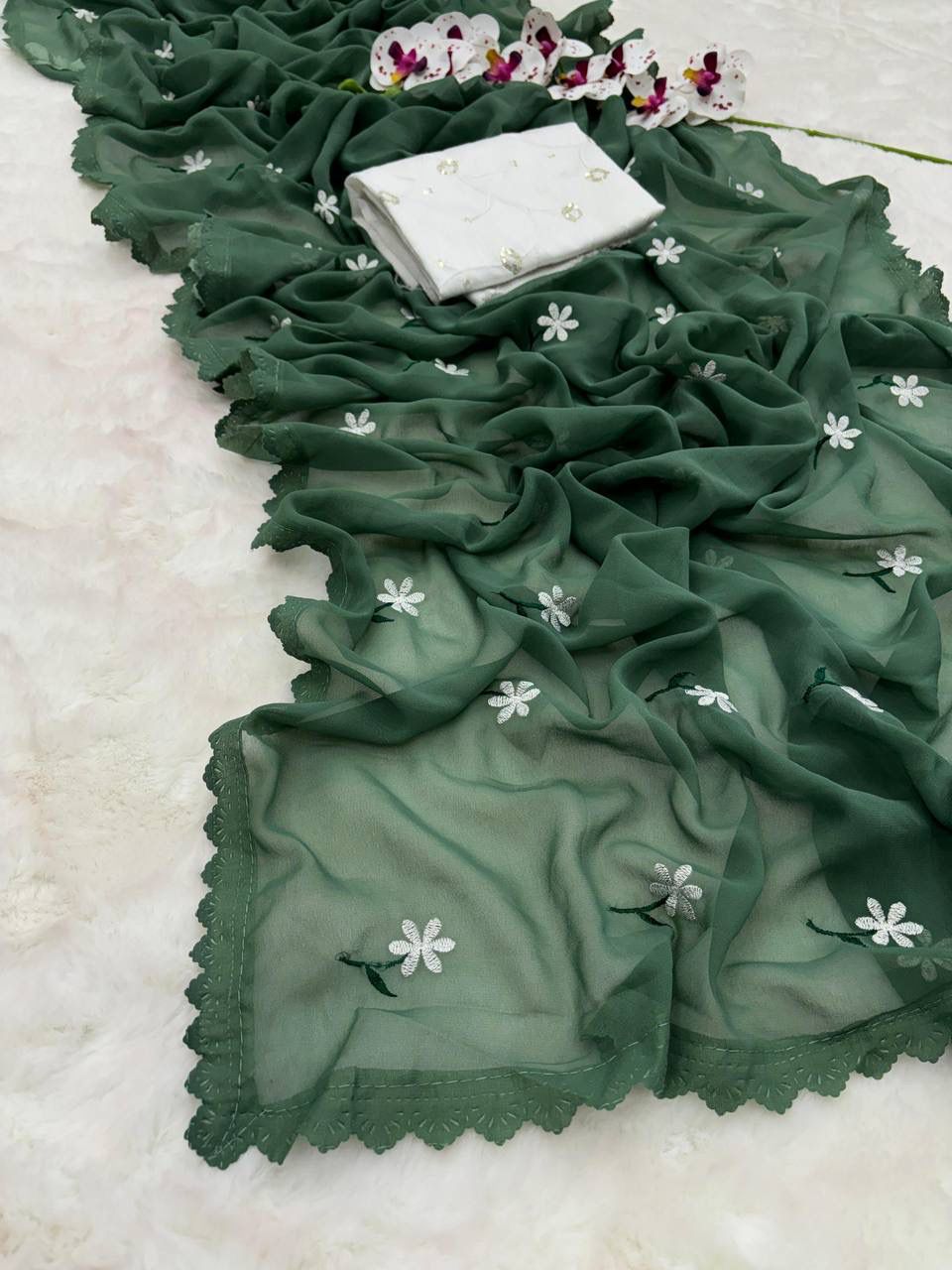 Floral Embroidered Georgette Saree – Lightweight Daily & Party Wear