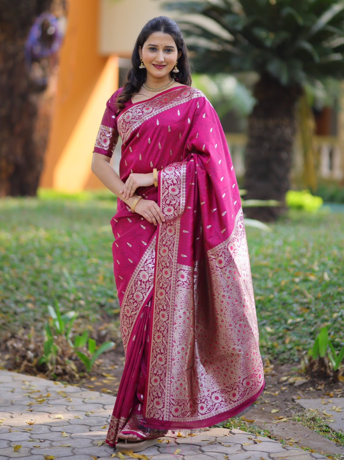 Fresh Arrival Soft Pure Banarasi Silk Saree – Rich Zari Weaving