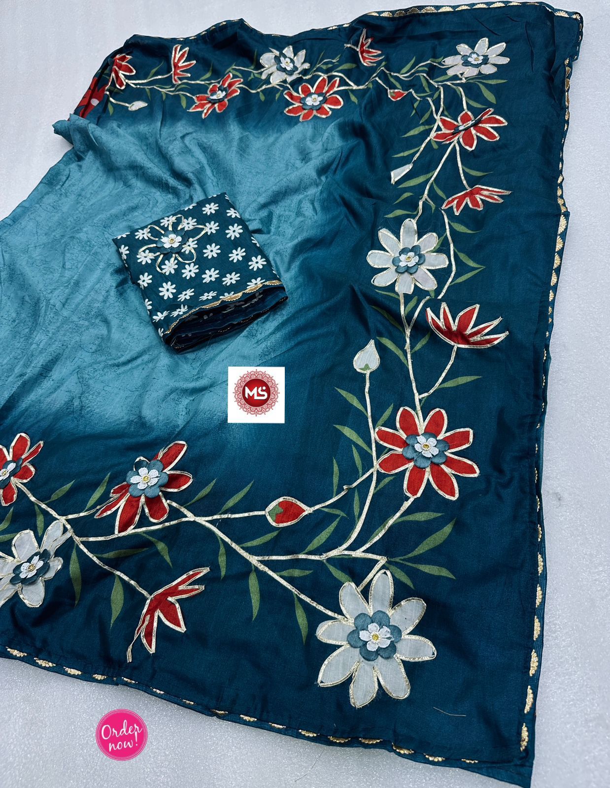 Ombre Floral Printed Saree with Designer Border – Trendy Daily & Festive Wear