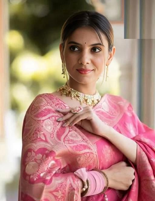 Soft Pink Elegant Saree
