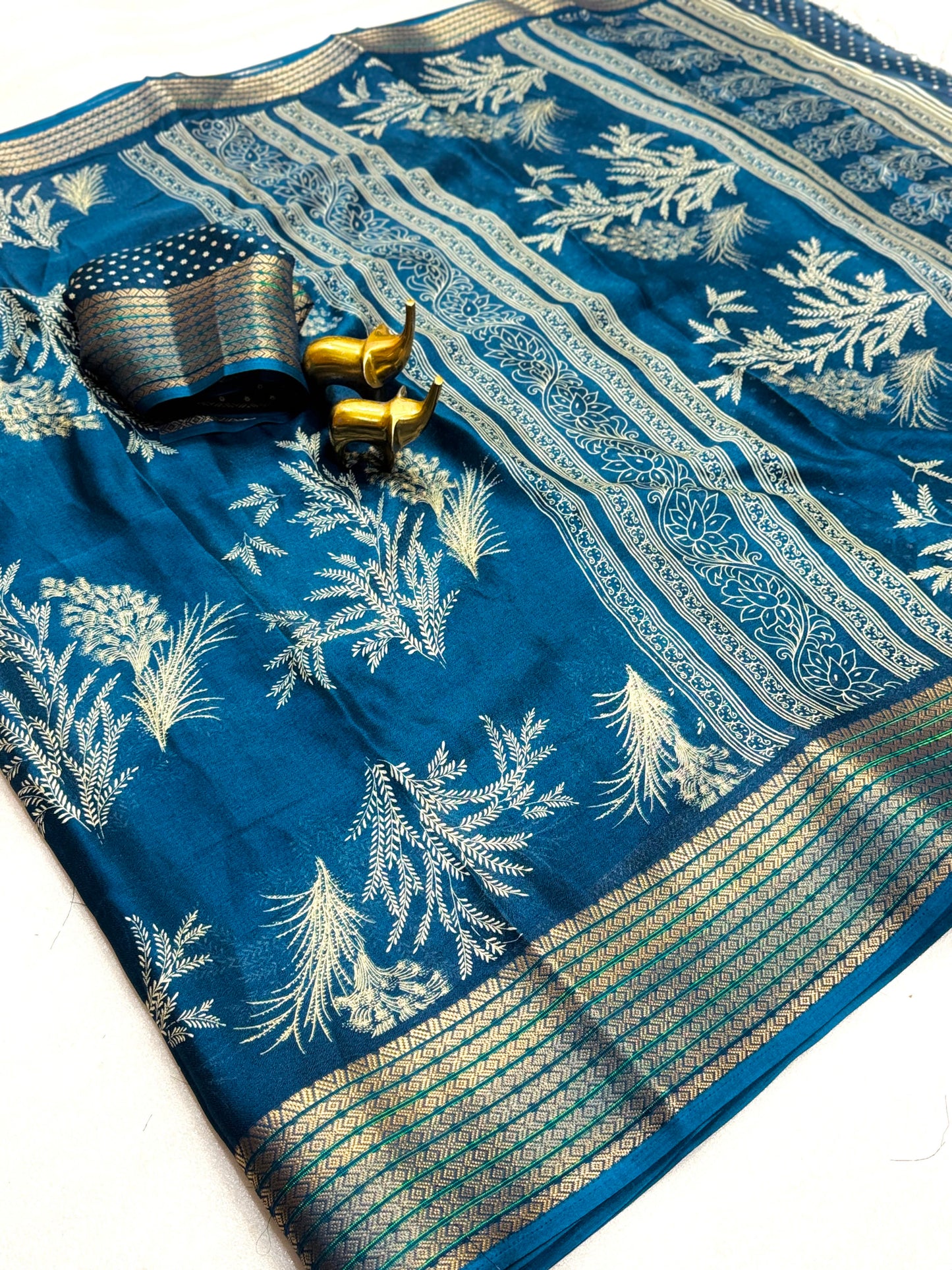 Graceful Floral Woven Saree