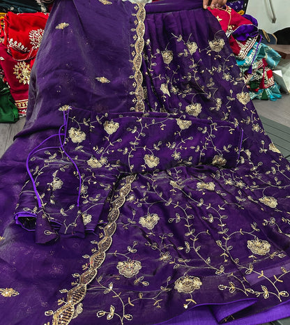 Heavy Fendy Silk Embroidered Lehenga Choli with Dupatta – Wedding & Festive Wear (XL–2XL)