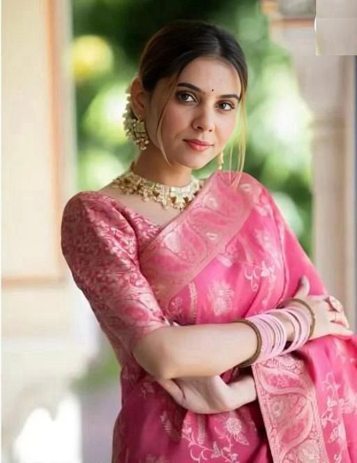 Soft Pink Elegant Saree