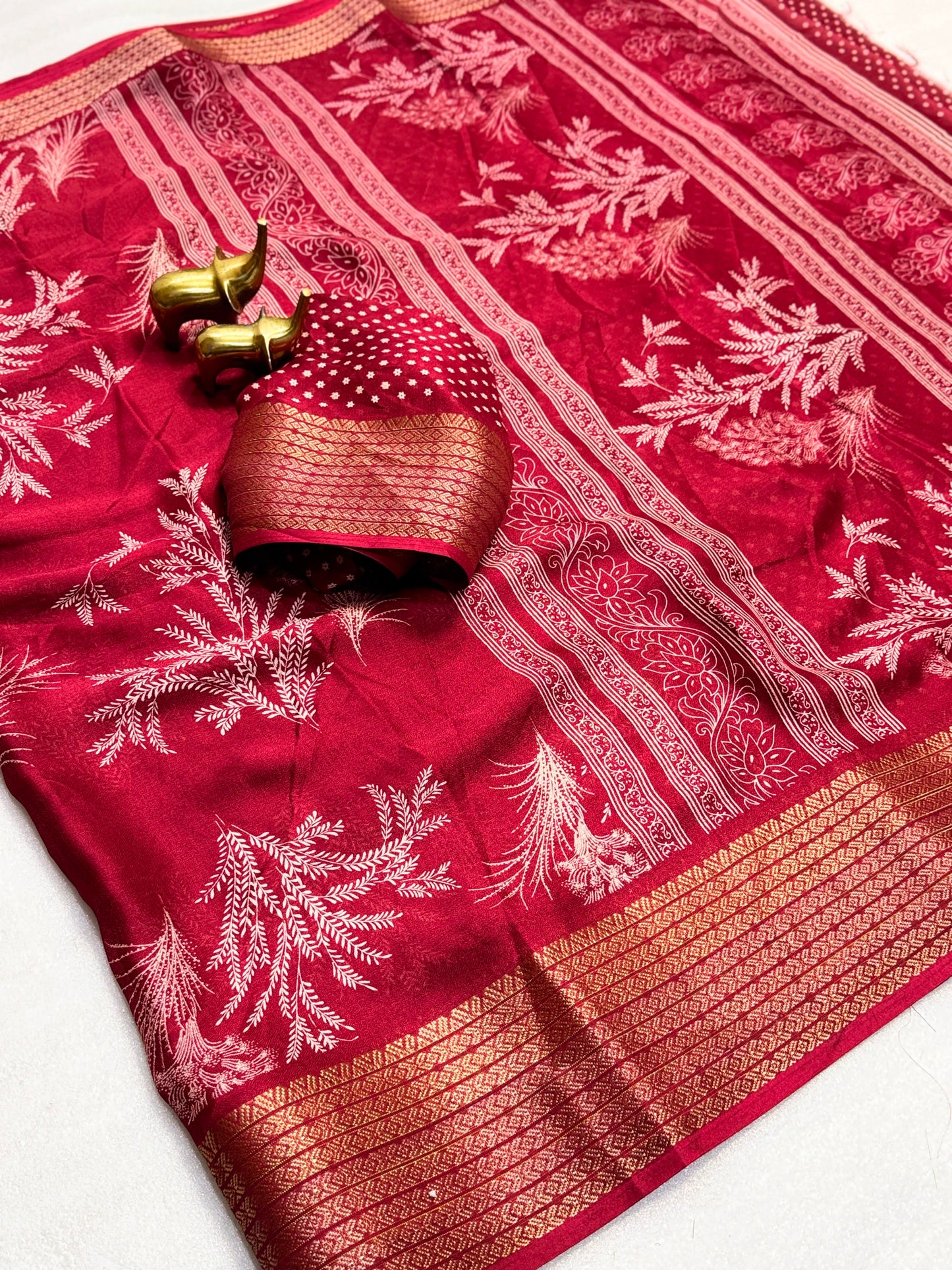 Graceful Floral Woven Saree