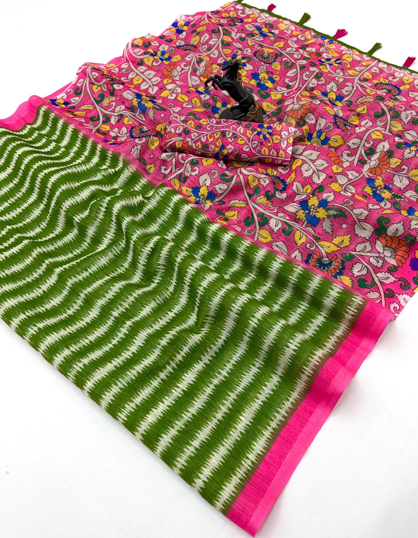 Rangriti – Soft Linen Cotton Printed Saree