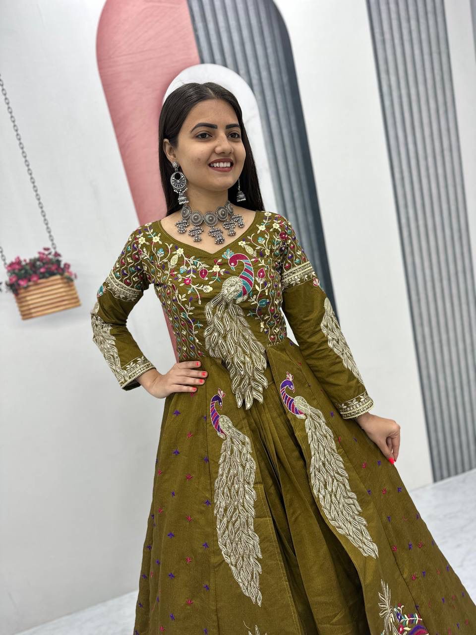 Festival Special Vichitra Lehenga Set