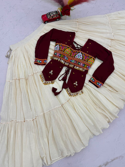 Navratri Special Hand Work Lehenga Choli | 9 Meter Flair