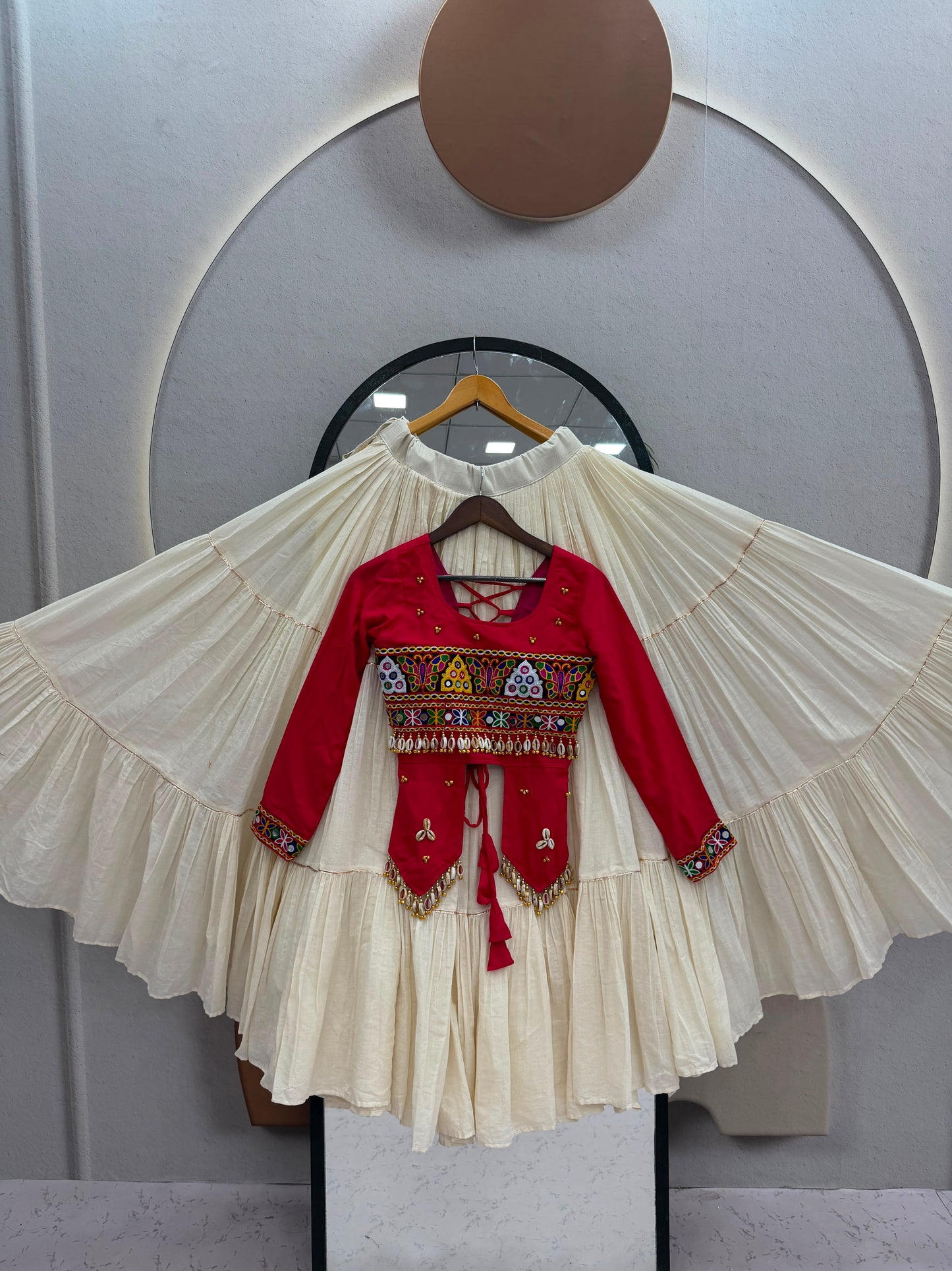 Navratri Special Hand Work Lehenga Choli | 9 Meter Flair