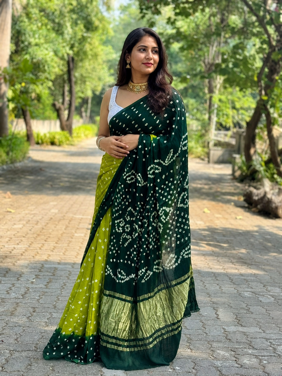 Pure Gaji Silk Bandhani Saree with Gota Patti Handwork | Traditional Lagadi Patta Design