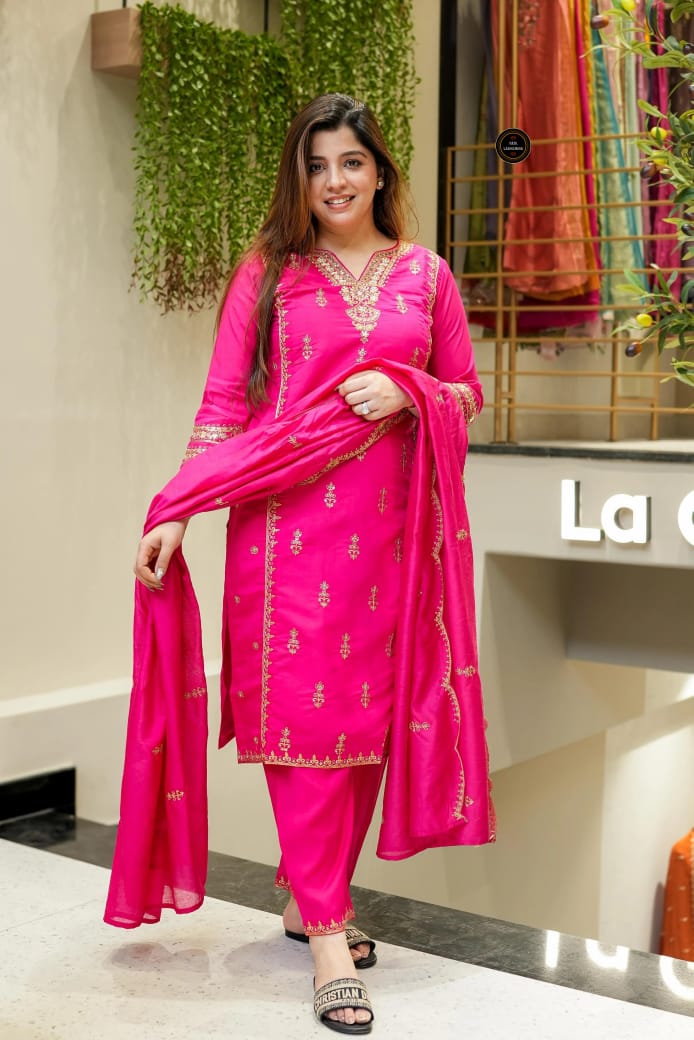 Festival Special Chanderi Embroidered Kurti Set with Dupatta