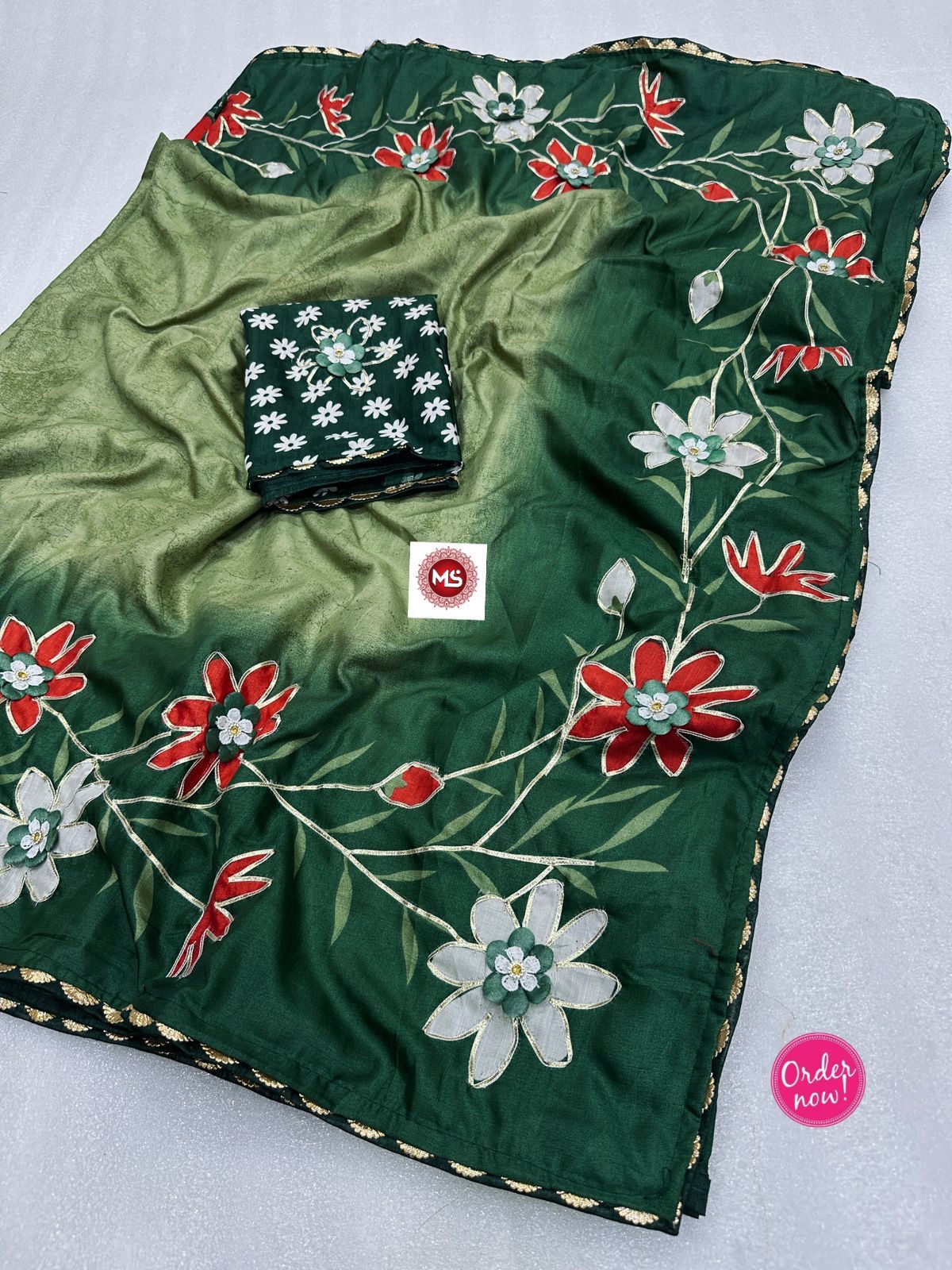 Ombre Floral Printed Saree with Designer Border – Trendy Daily & Festive Wear