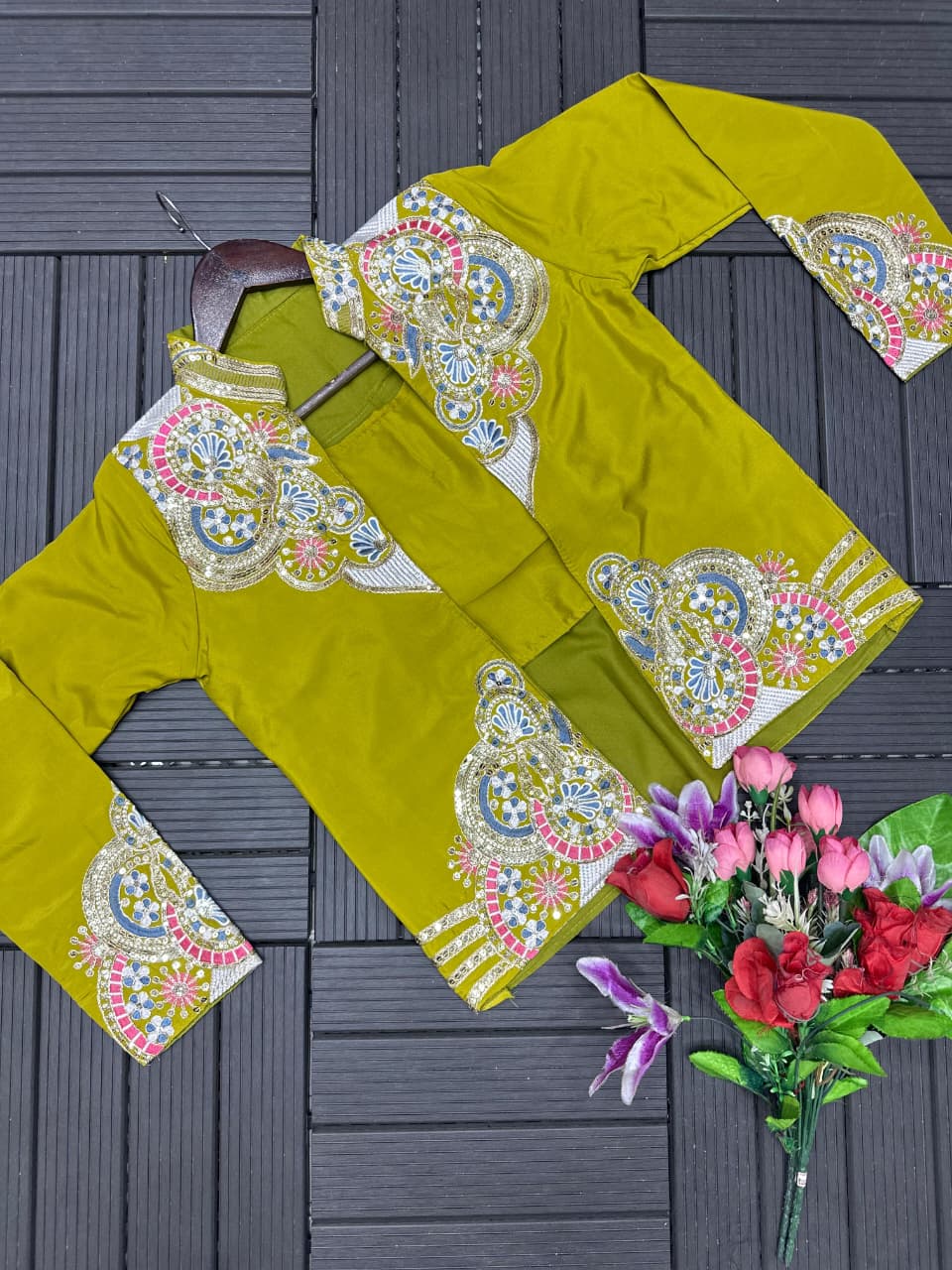 Ready to Wear Crepe Saree with Embroidery Sequence Jacket (Full Stitched)